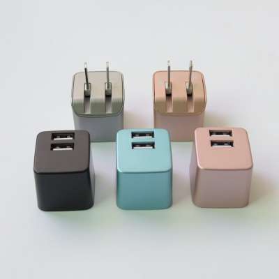 High Quality Factory Price Temperature Protection Multi-function USB Fast Travel Charger